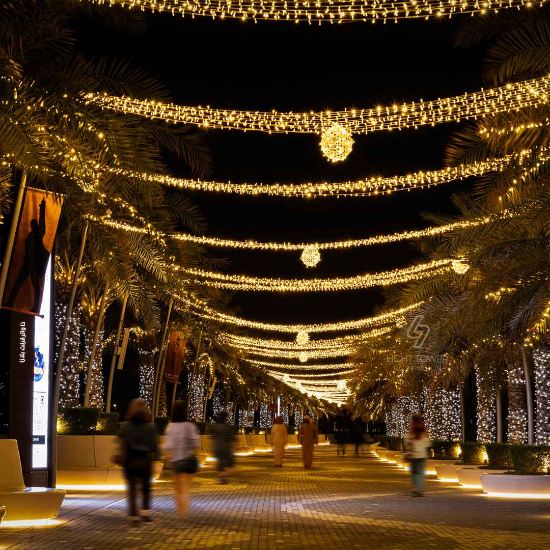 Winter Pathway Light Decoration